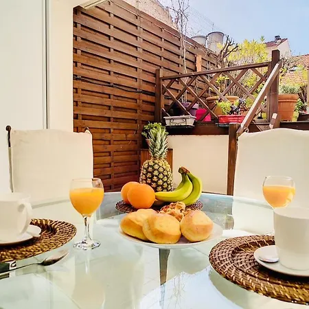 : Superbe Terrasse Rue D'antibes * Cannes