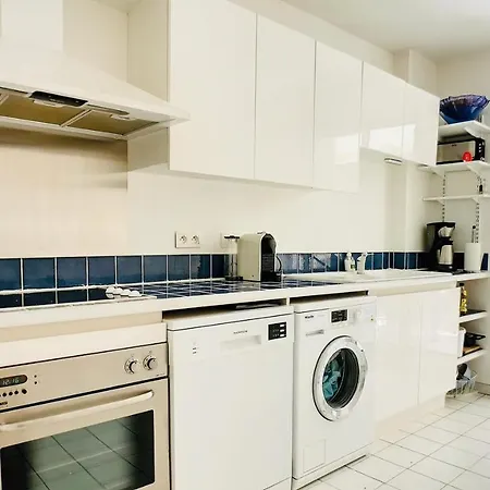 : Superbe Terrasse Rue D'antibes * Cannes